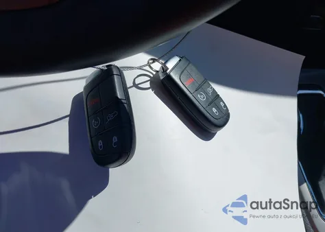 2018 Jeep Grand Cherokee Altitude 4X4 from USA, damaged, VIN 1C4RJFAG1JC122093